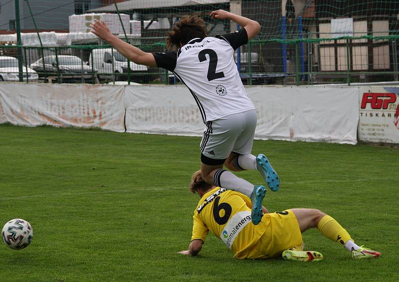 Fotografie ze zápasu mezi celky 1. HFK Olomouc a FC Strání