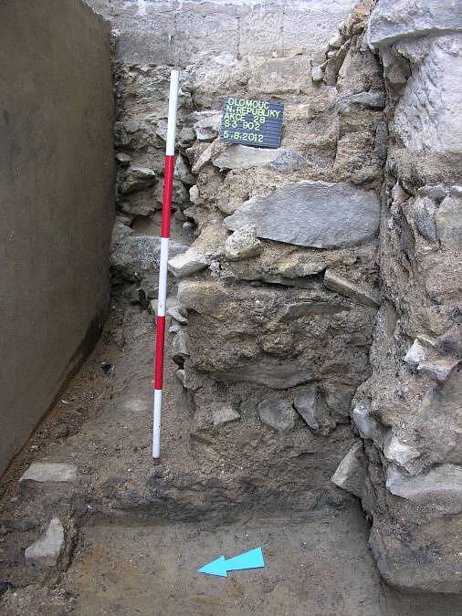 Archeologické nálezy u kostela Panny Marie Sněžné v Olomouci