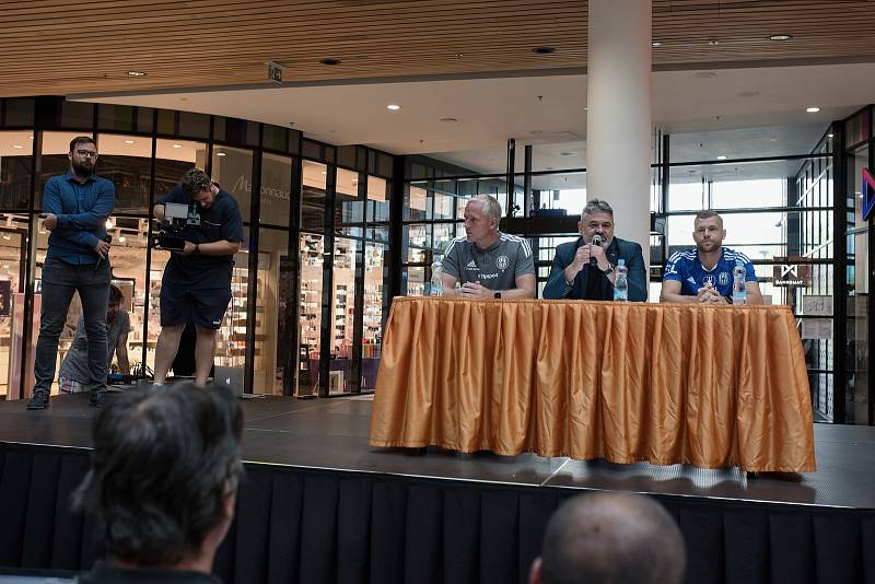 SK Sigma Olomouc - předsezonní tisková konference. Václav Jílek, Ladislav Minář, Radim Breite