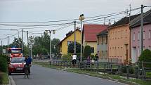 Potok Blata v Senici na Hané hodinu po středeční bouřce, 19. 6. 2019