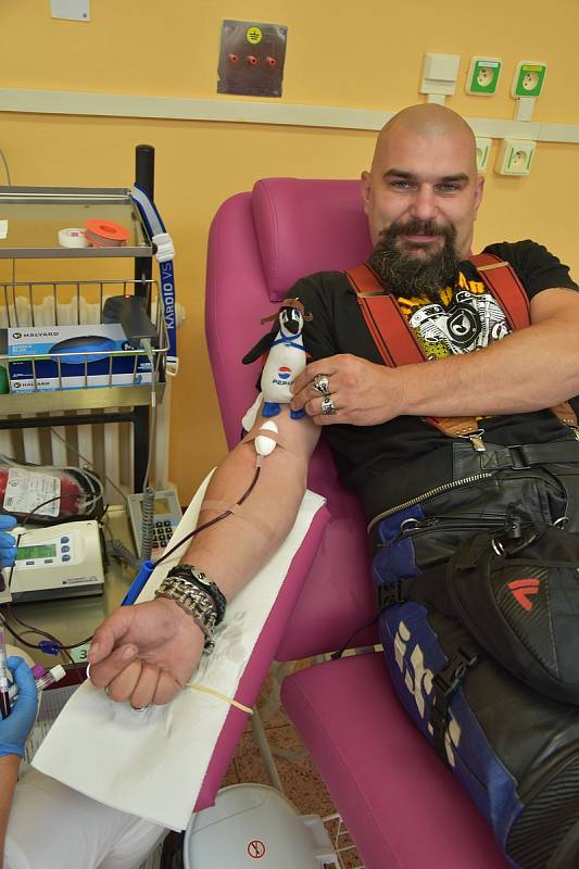 Motorkářský klub Berani Grygov. Darování krve ve Fakultní nemocnici Olomouc 2018