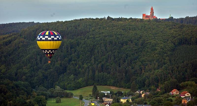 Balonová fiesta na Bouzově