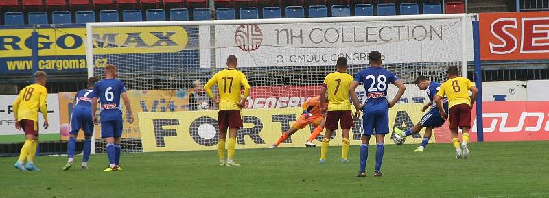 Fotografie ze zápasu FNL mezi celky SK Sigma Olomouc B a AC Sparta Praha B