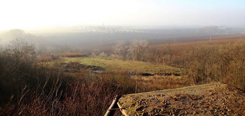 Děti v Hněvotíně na Olomoucku se vydaly po stopách zlatého prasátka. Za dobrodružstvím se jich vypravilo několik desítek.