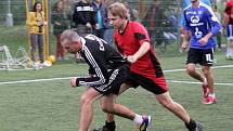 Hokejisté HC Olomouc se s fanoušky utkali na futsalovém turnaji 