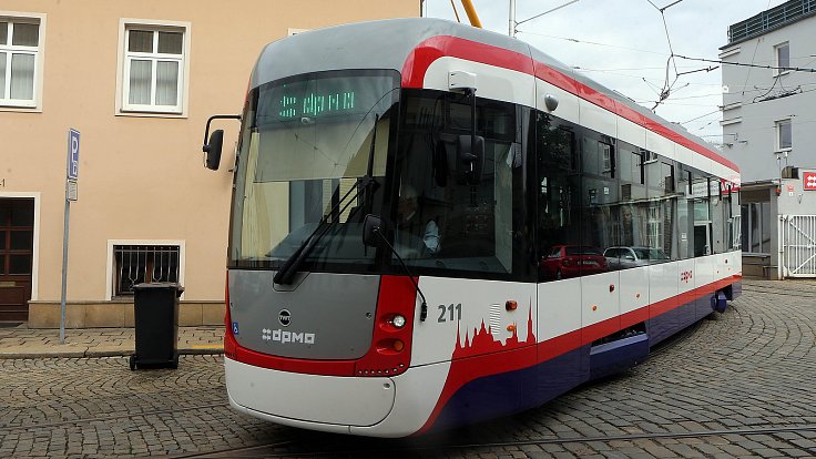 Nová tramvaj EVO 1 v Olomouci.