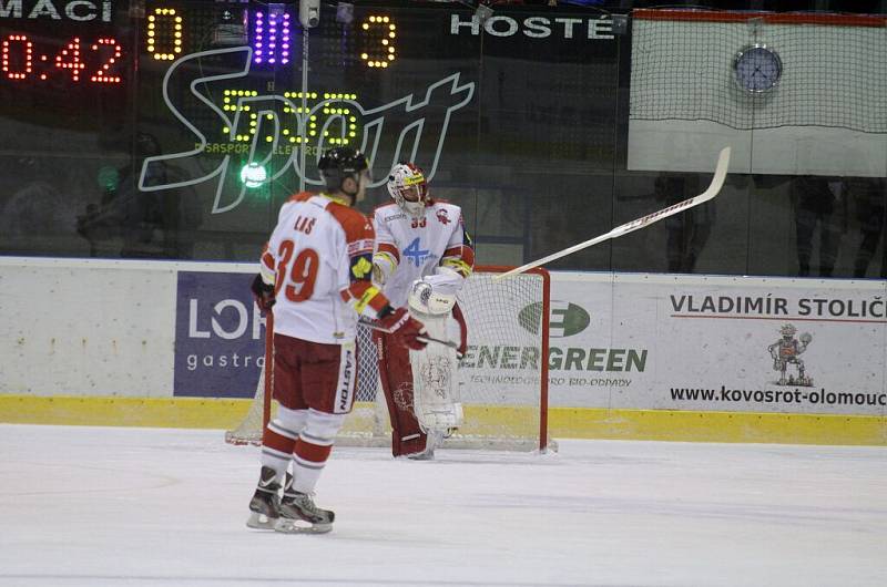 HC Olomouc vs Oceláři Třinec