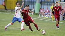 Tým amatérské fotbalové reprezentace z Olomouckého kraje (v červeném) podlehl regionu Jižního Ruska 1:2