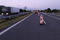 Dokončovací práce na opravě popraskané dálnice D35 mezi Páslavicemi a Velkým Újezdem, 23. června 2021