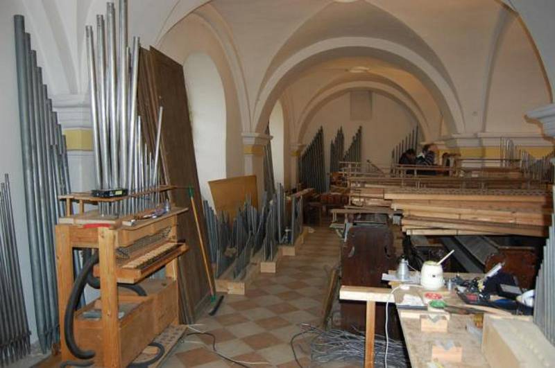 Oprava varhan v litovelském kostele sv. Marka