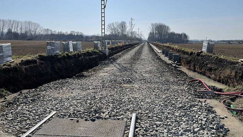 Železniční trať č. 290 v úseku Šternberk–Uničov prochází zásadní přestavbou, Babice, 1. dubna 2021