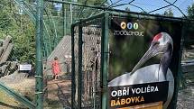 Průchozí ptačí voliéra Bábovka v olomoucké zoo