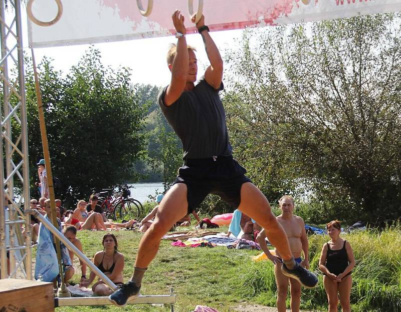 Extrémní překážkový závod Runex Race na Poděbradech u Olomouce