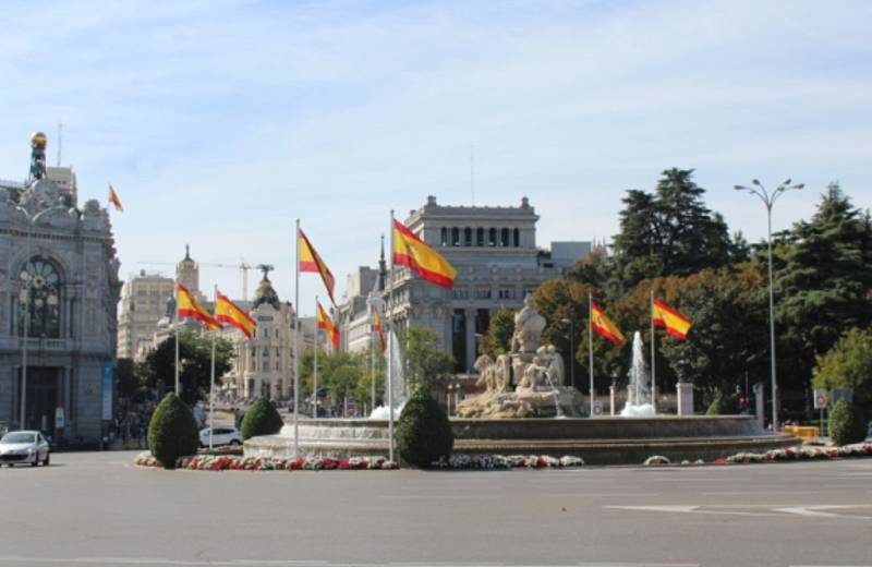 Náměstí Cíbeles, ústřední bod Madridu se sochou věštkyně Kybelé