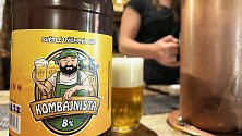 Návrat do starých časů nabídl pivovar Jadrníček z Náměště na Hané. S osmičkou pivem, Kombajnistou, sklízí v horkých letních dnech obrovský úspěch. 25. července 2022