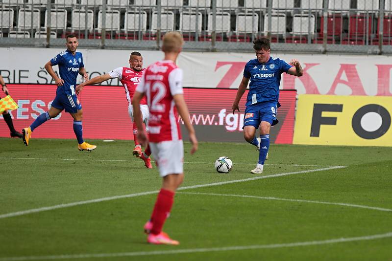 Olomoučtí fotbalisté porazili doma Pardubice 3:2 (1:1)Pavel Zifčák