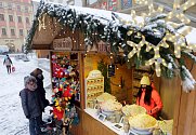 Vánoční trhy na olomouckém Horním náměstí, 3. prosince 2020