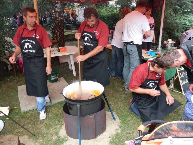 Gulášové a pivní slavnosti ve Velkém Týnci