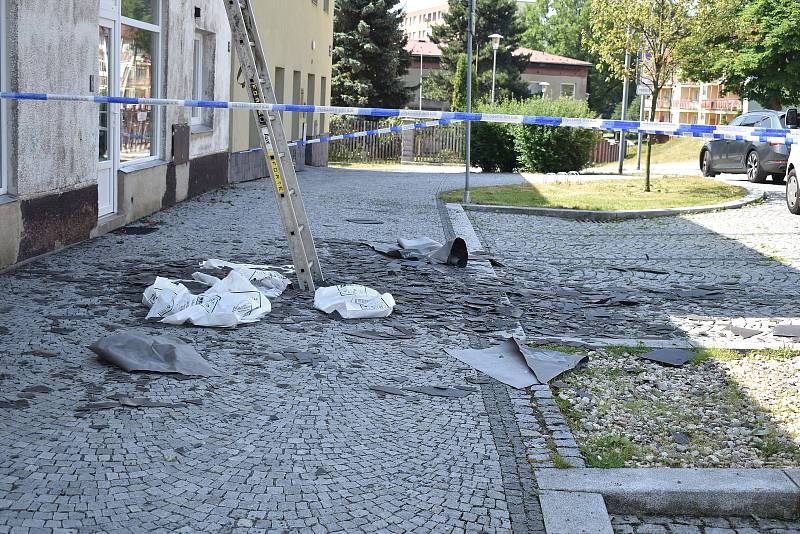 Následky krupobití v Moravském Berouně. 30. června 2022