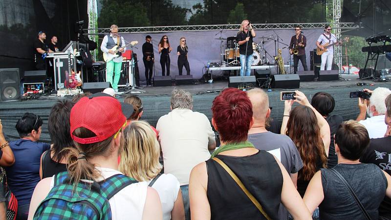 Festival Bounty Rock Cafe Open Air v areálu Korunní pevnůstky v Olomouci.