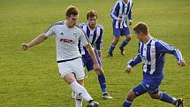 Fotbalisté 1. HFK Olomouc (v bílém) porazili Hranice 2:1.