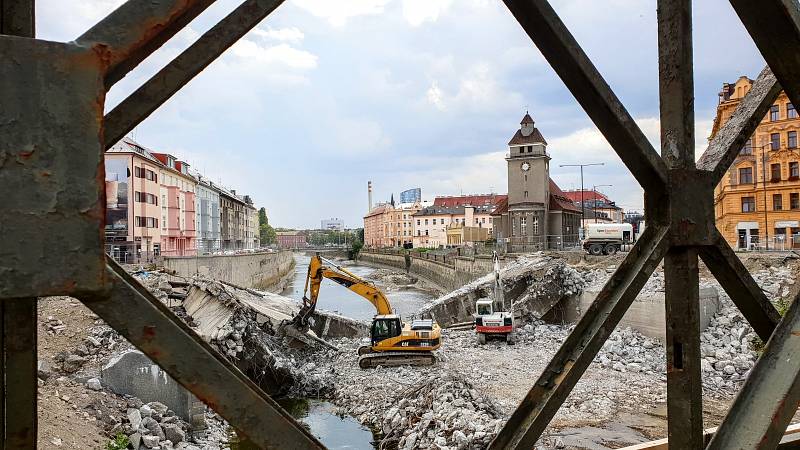 Demolice mostu u Bristolu - 26. 7. 2018