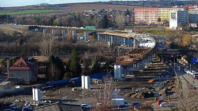 Stavba estakády v Přerově - Předmostí na příjezdu od Olomouce. 2. března 2020