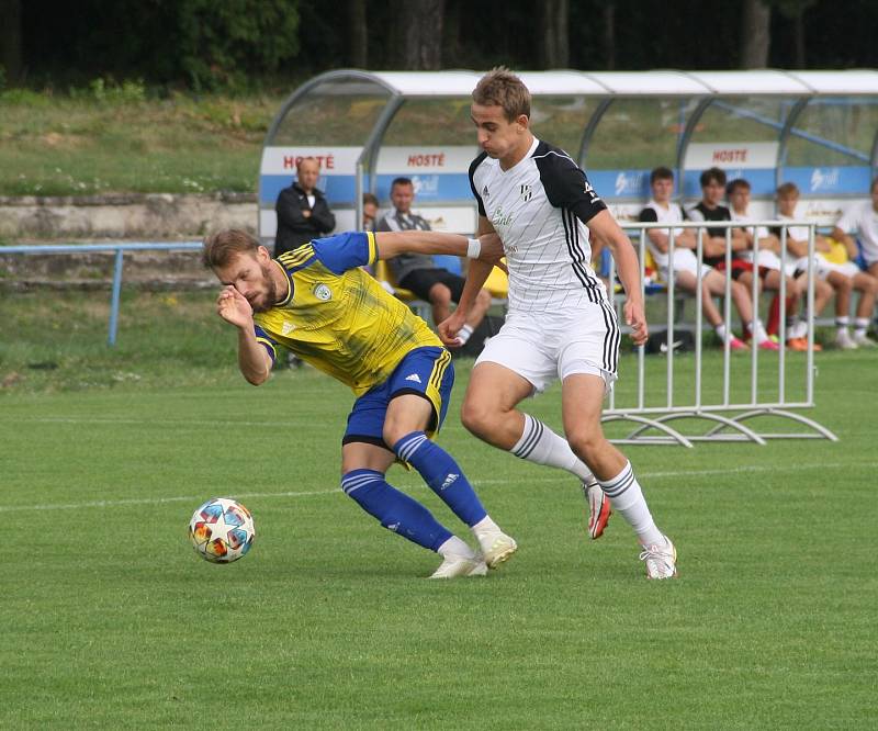 Fotografie z utkání 1. kola divize E mezi celky FK Šternberk a 1. HFK Olomouc