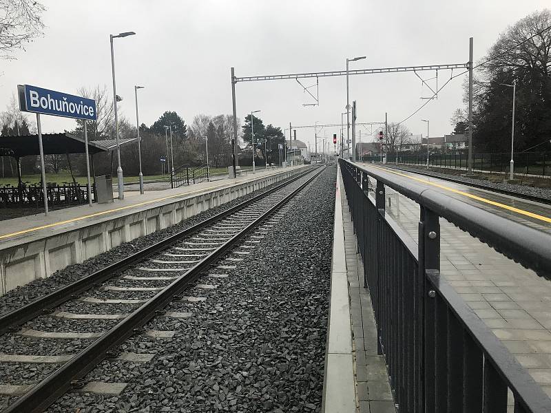 Modernizovaná železniční trať Olomouc - Šternberk, Bohuňovice, 22. prosince 2020