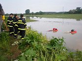 Dobrovolní hasiči z Grygova pomáhali v zaplavených Troubkách