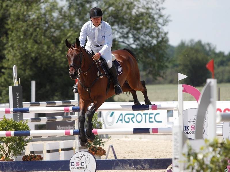 Světový pohár CSI*** Olomouc. Kategorie Diamond Tour Opening - Igor Šulek (SK) a Wavo Aramis