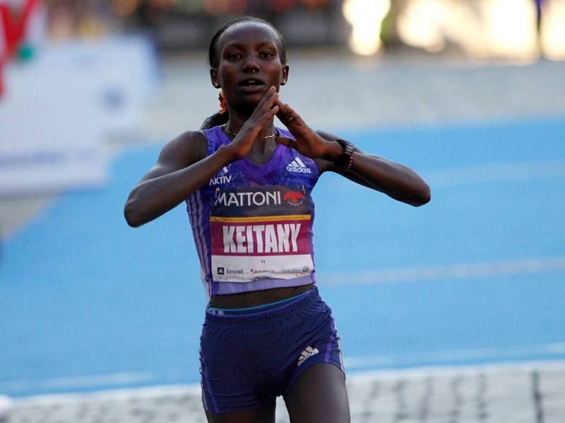 Mary Keitanyová vyhrála mezi ženami v novém traťovém rekordu. Olomoucký půlmaraton 2015