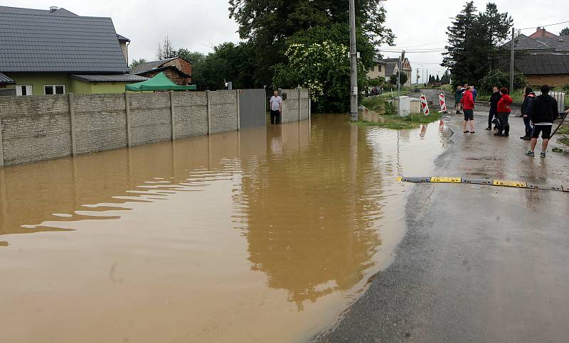 Dolní Sukolom, 8. června 2020 ráno. Následky bleskové povodně