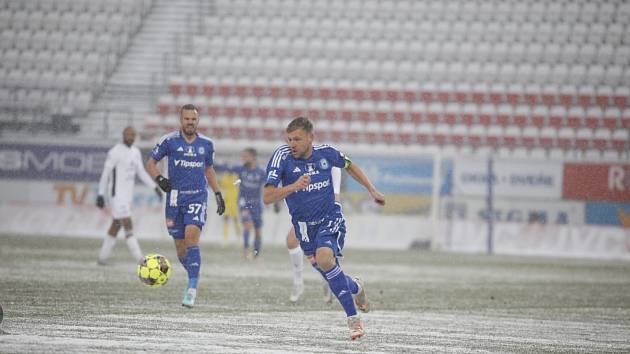 SK Sigma Olomouc - 1. FC Slovácko na sněhu