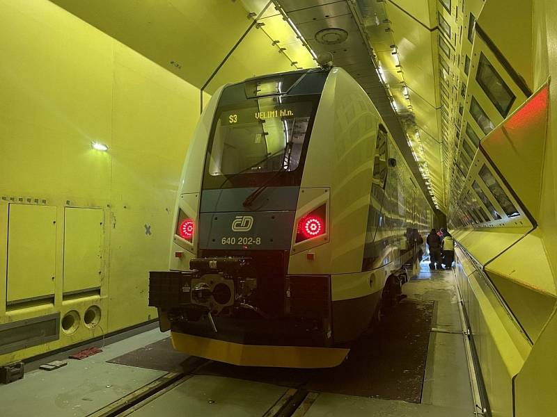 Testování RegioPanteru v klimatickém tunelu společnosti RTA ve Vídni (listopad 2022)