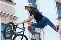 Freestyle BMX u olomoucké radnice