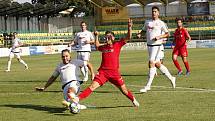 Fotbalisté HFK Olomouc (v bílém) prohráli v 1. kole MOL Cupu se Zbrojovkou Brno 0:3.