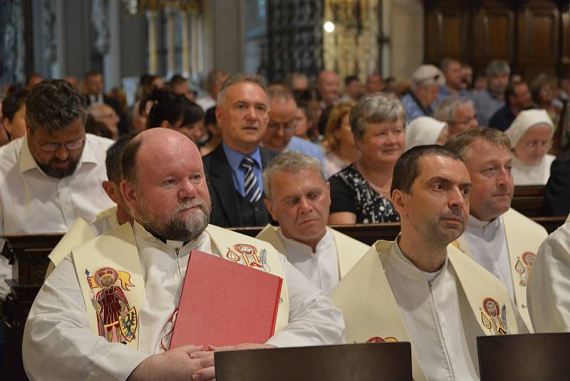 Rozloučení s olomouckým arcibiskupem Janem Graubnerem v katedrále sv. Václava v Olomouci, 30. června 2022