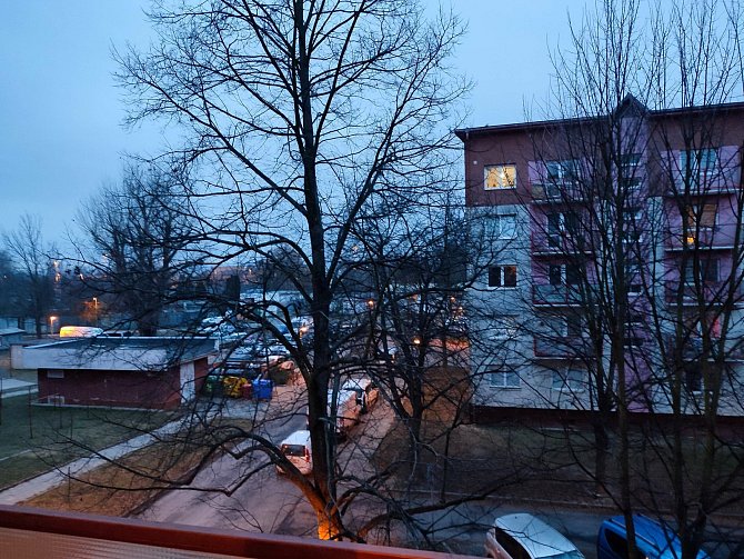 Startovací byty v panelových domech na sídlišti Černá cesta v Olomouci
