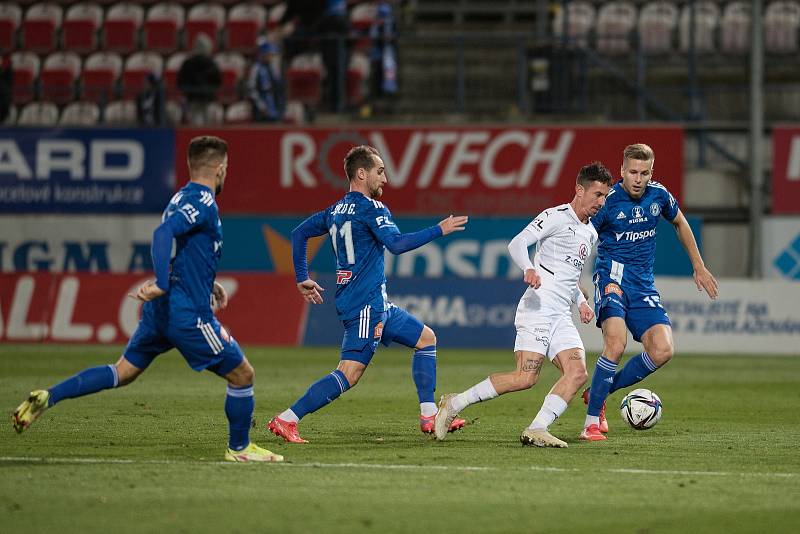 Fotbalisté Sigmy prohráli se Slováckem 0:3.