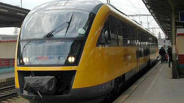 Souprava Siemens Desiro společnosti RegioJet při propagační jízdě na trati Olomouc - Šternberk - Uničov