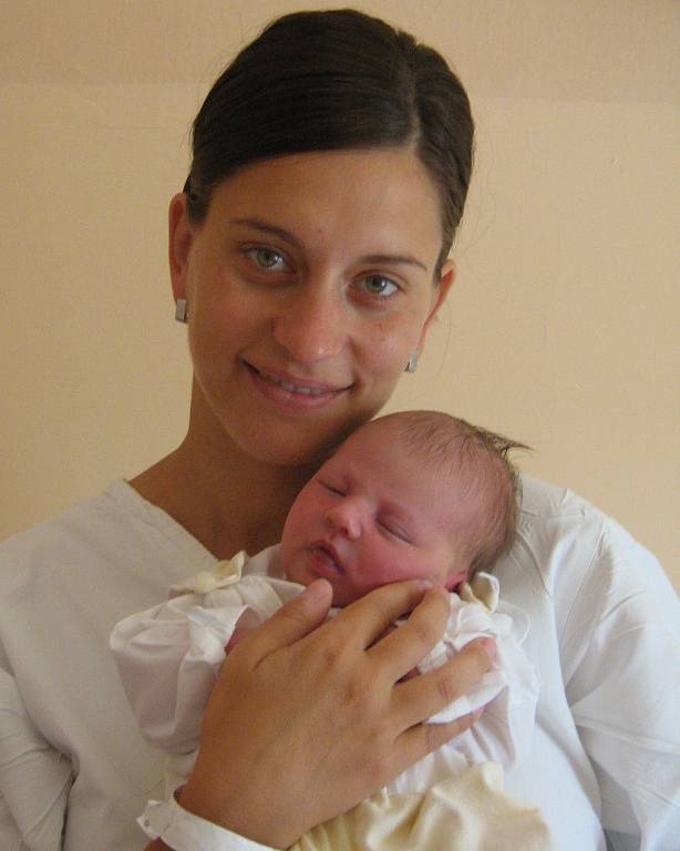 Agáta Osičková, Mohelnice, narozena 9. srpna v Olomouci, míra 50 cm, váha 3410 g
