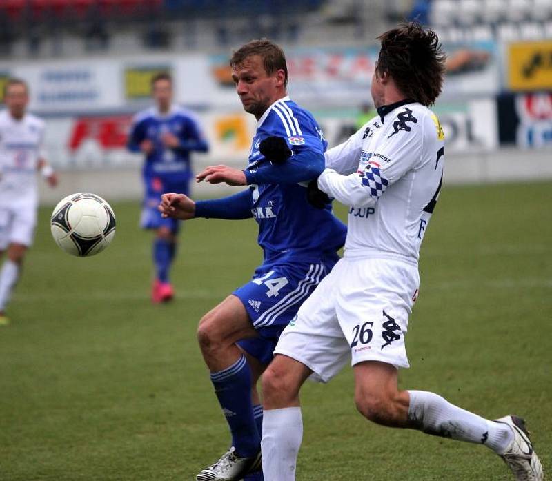 Olomoucká Sigma (v modrém) v generálce na jarní část ligy porazila Slovácko 1:0