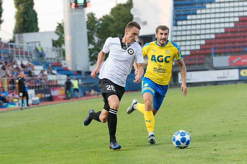 Fotbalisté olomoucké Sigmy nastoupili proti Teplicím v bíločerných retrodresech