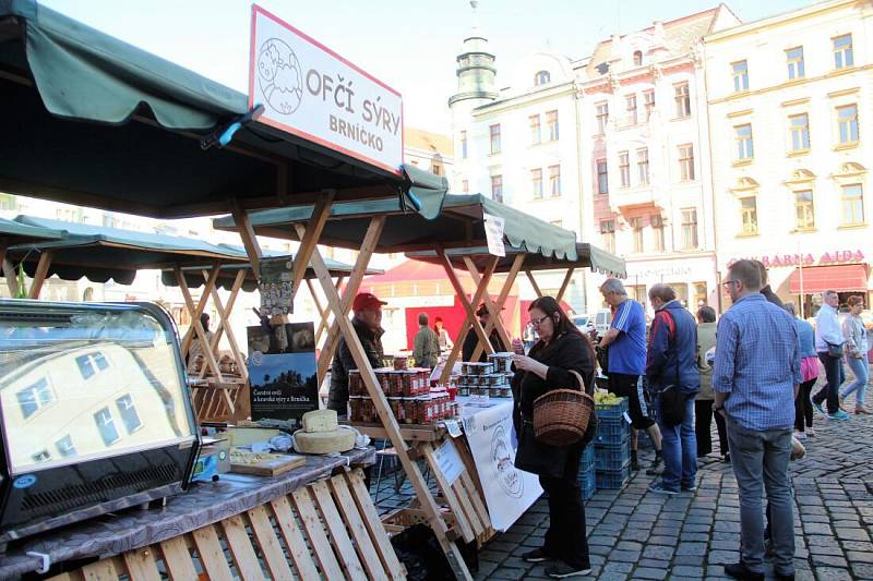 Farmářský trh na Horním náměstí v Olomouci