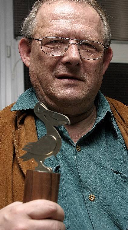 Adam Michnik převzal v Olomouci cenu časopisu Listy. 