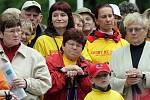 Rekordní nordic walking v olomouckých Smetanových sadech