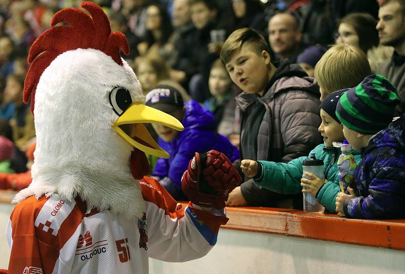 Olomouc proti Plzni - 3. čtvrtfinálový zápas - Fanoušci Mory