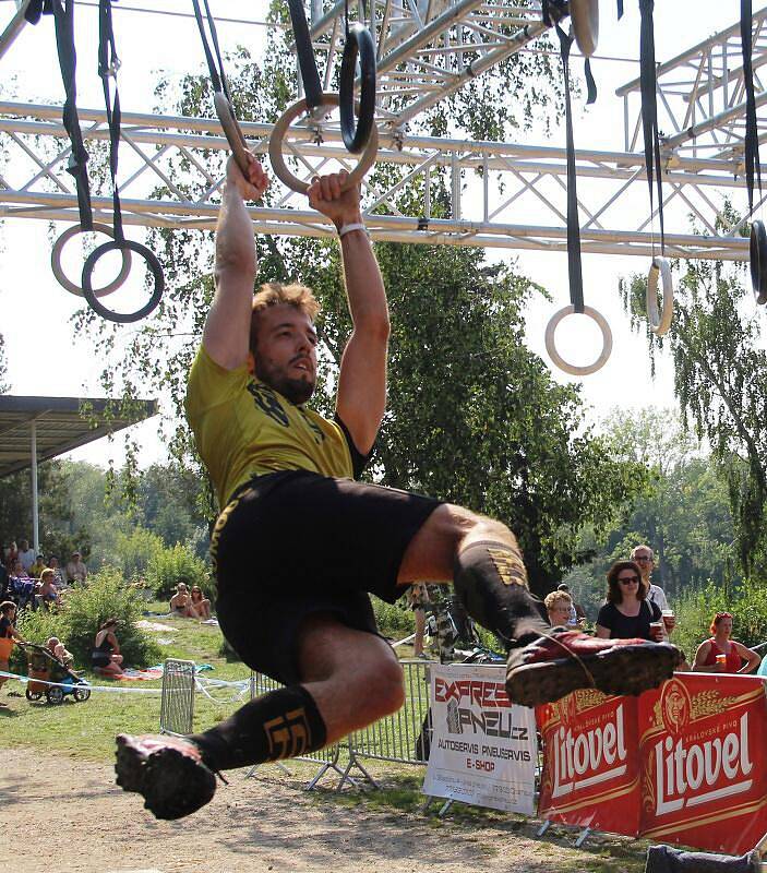 Extrémní překážkový závod Runex Race na Poděbradech u Olomouce