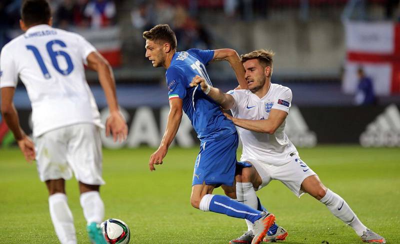 Anglie proti Itáli. Euro U21 na Andrově stadionu v Olomouci